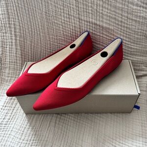 Rothy’s bright Red The Point Flats size 10.5 NEW IN BOX